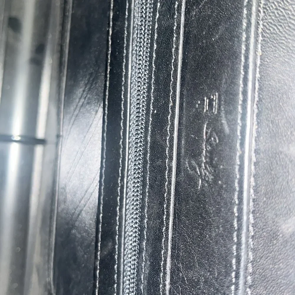Vintage Scully black leather binder briefcase.
